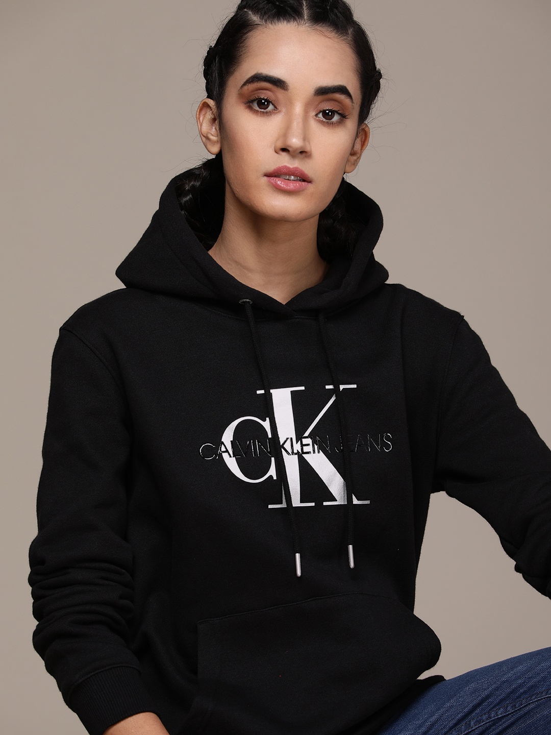 

Calvin Klein Jeans Women Black Printed Hooded Sweatshirt