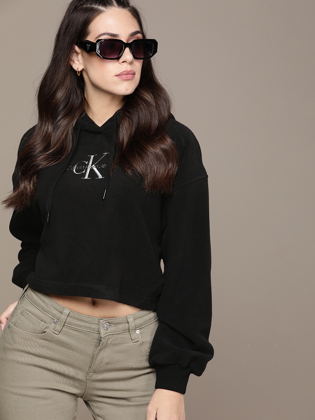 

Calvin Klein Jeans Women Black Embroidered Hooded Sweatshirt
