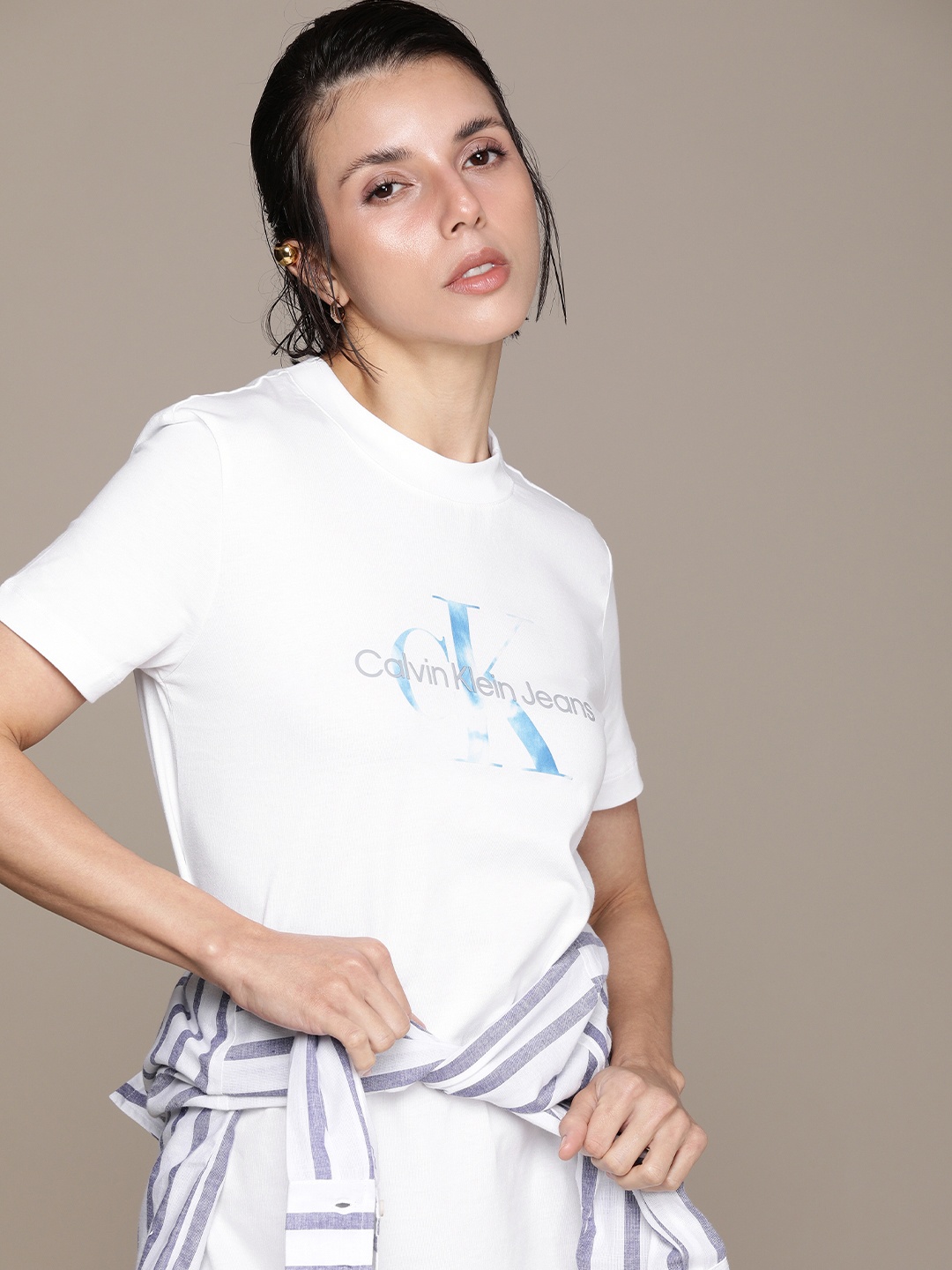 

Calvin Klein Jeans White Typography Mini T-shirt Dress