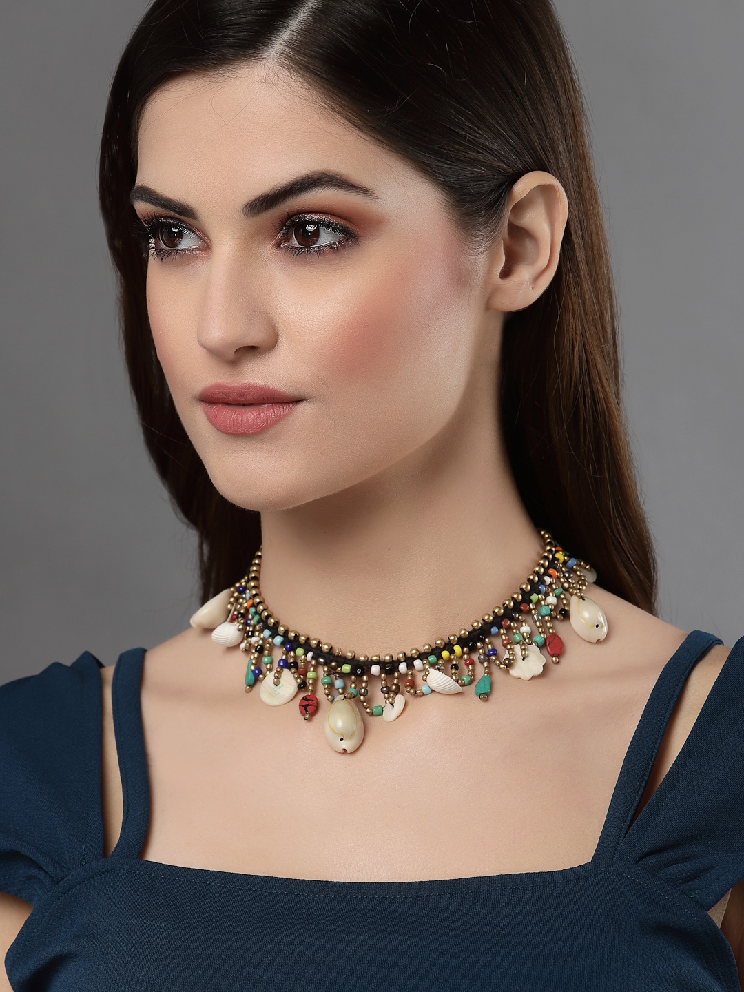 

VOGUE PANASH White & Red Handcrafted Necklace