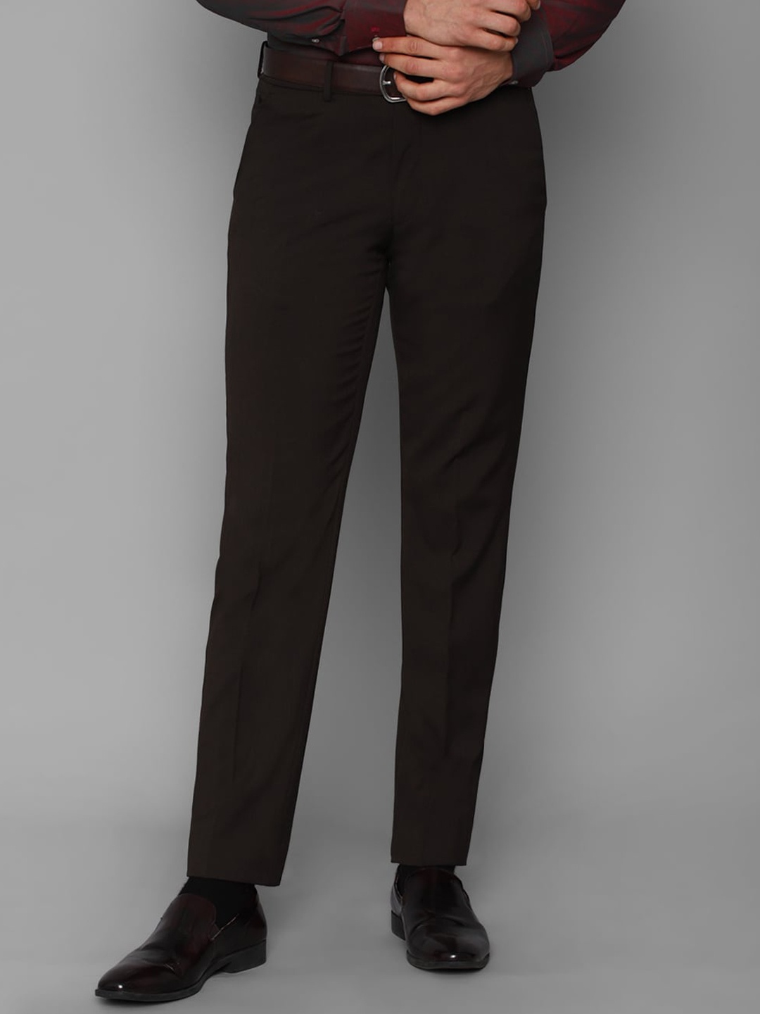 

Louis Philippe Men Charcoal Trousers