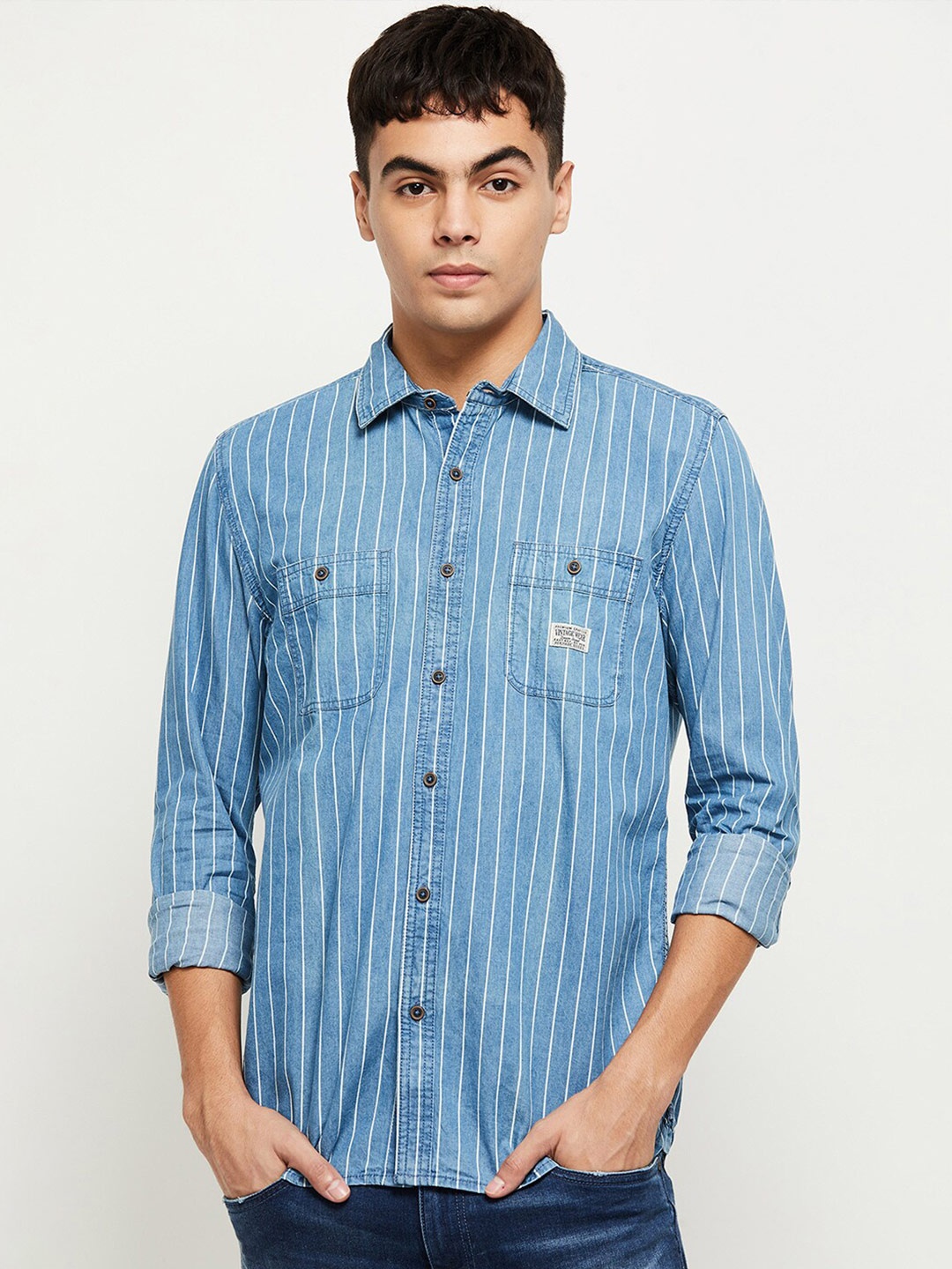 

max Men Blue Striped Casual Shirt