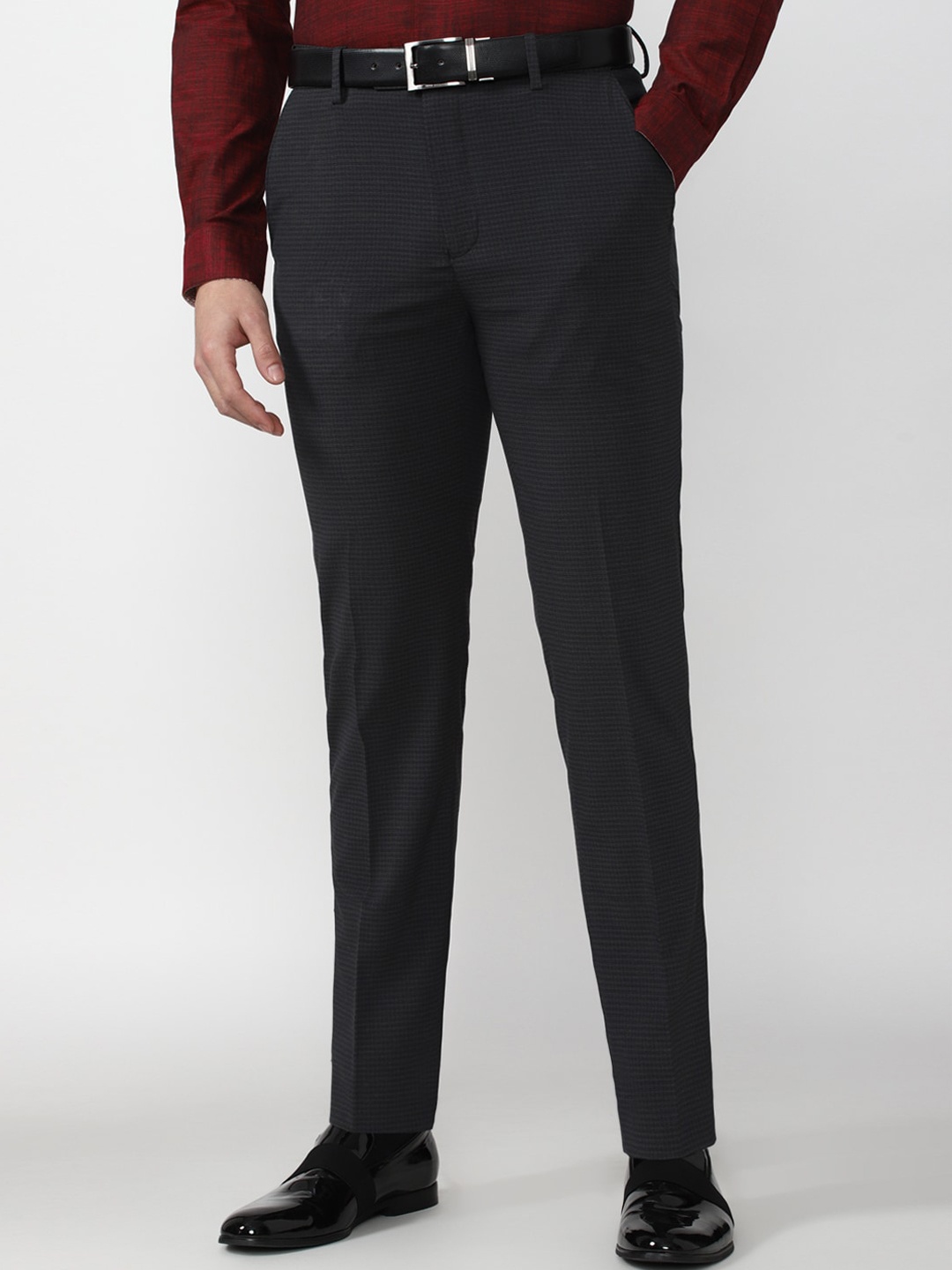 

Peter England Men Black Slim Fit Formal Trousers
