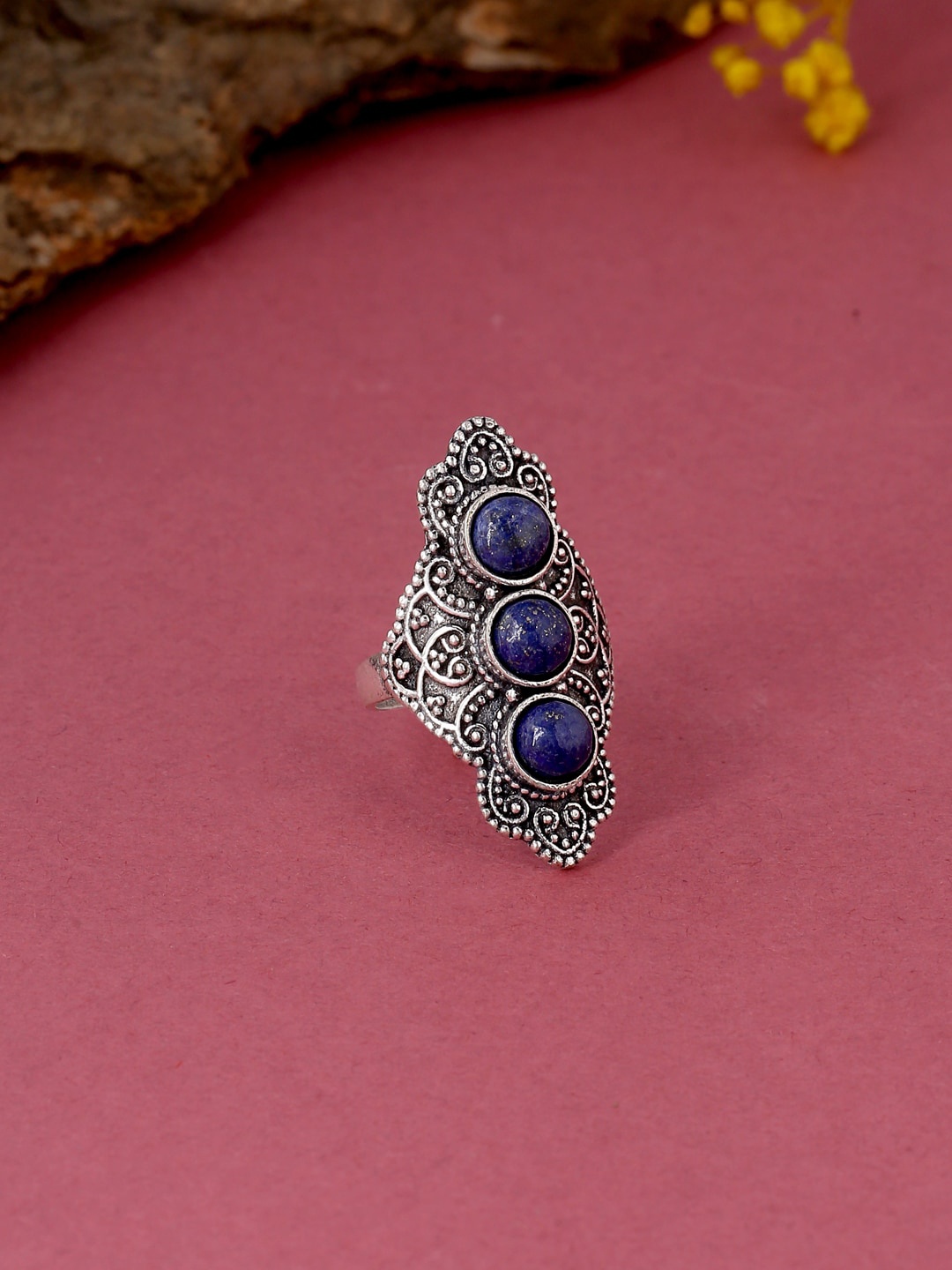 

kashwini Silver-Plated Blue Stone-Studded Oxidized Finger Ring