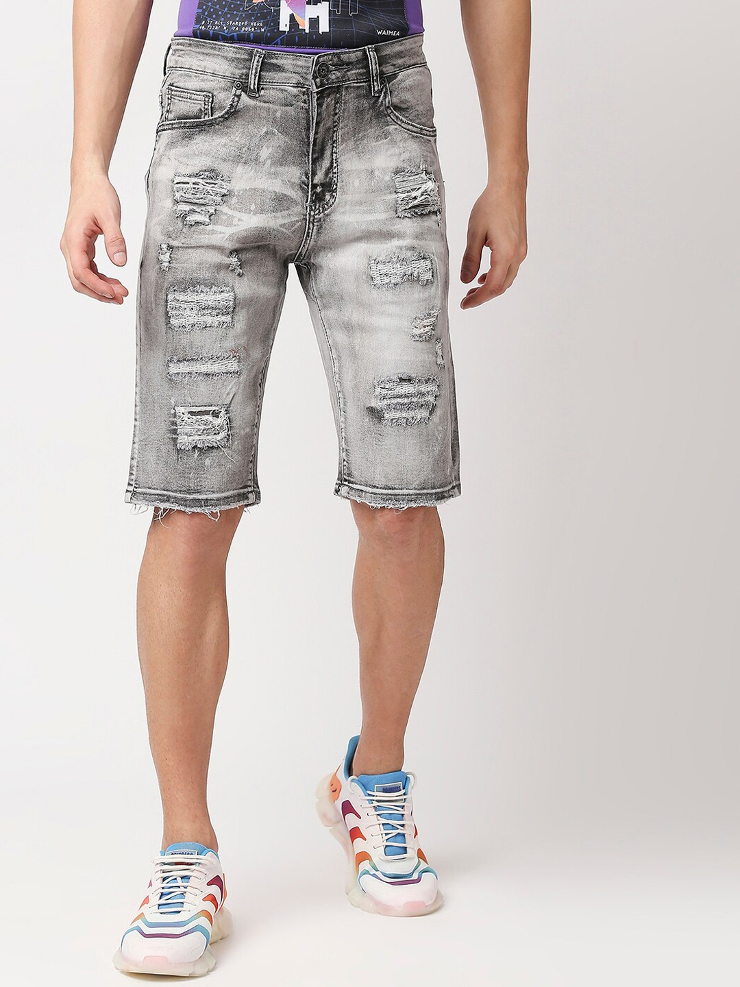 

WAIMEA Men Grey Washed Distressed Printed Skinny Fit Outdoor Denim Shorts