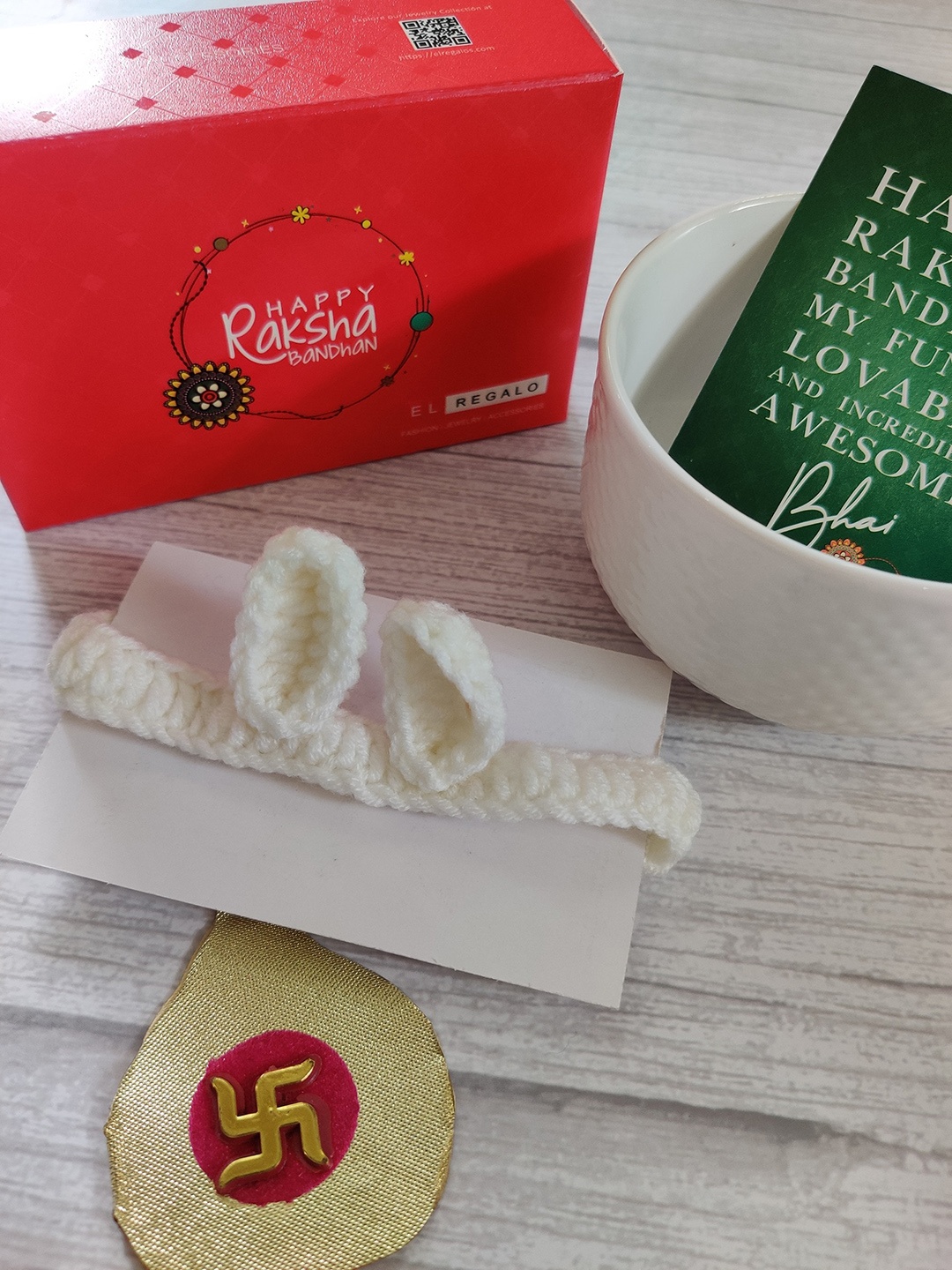 

EL REGALO Kids White Knitted Rakhi Combo