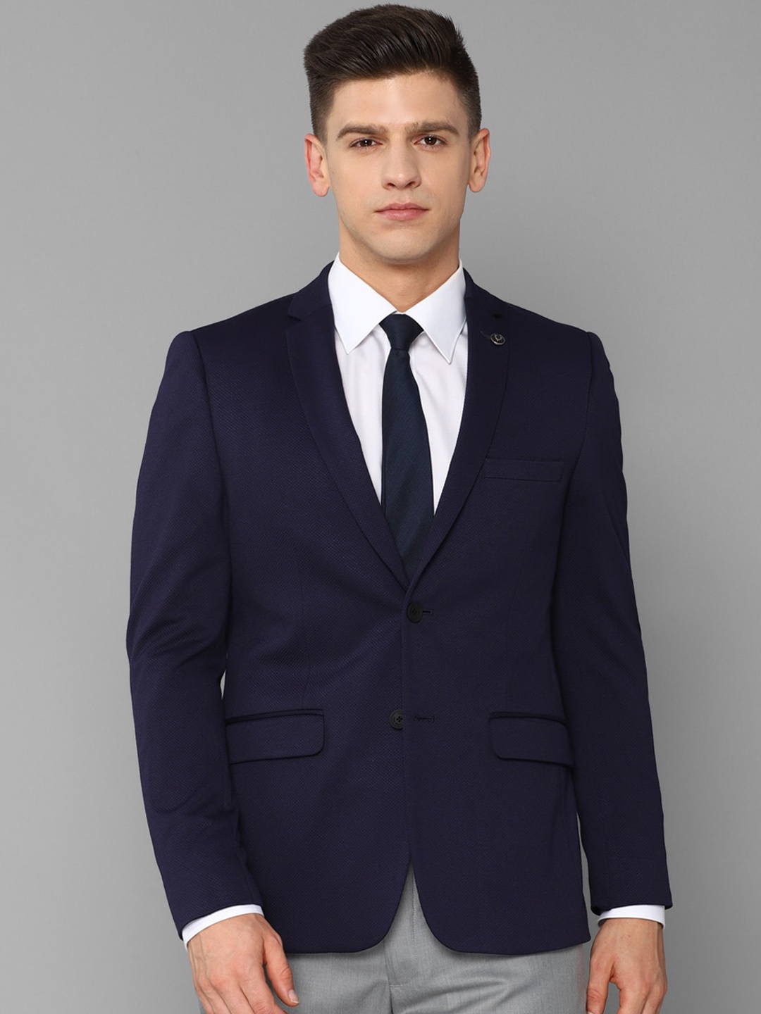 

Allen Solly Men Navy Blue Solid Single Breasted Blazers