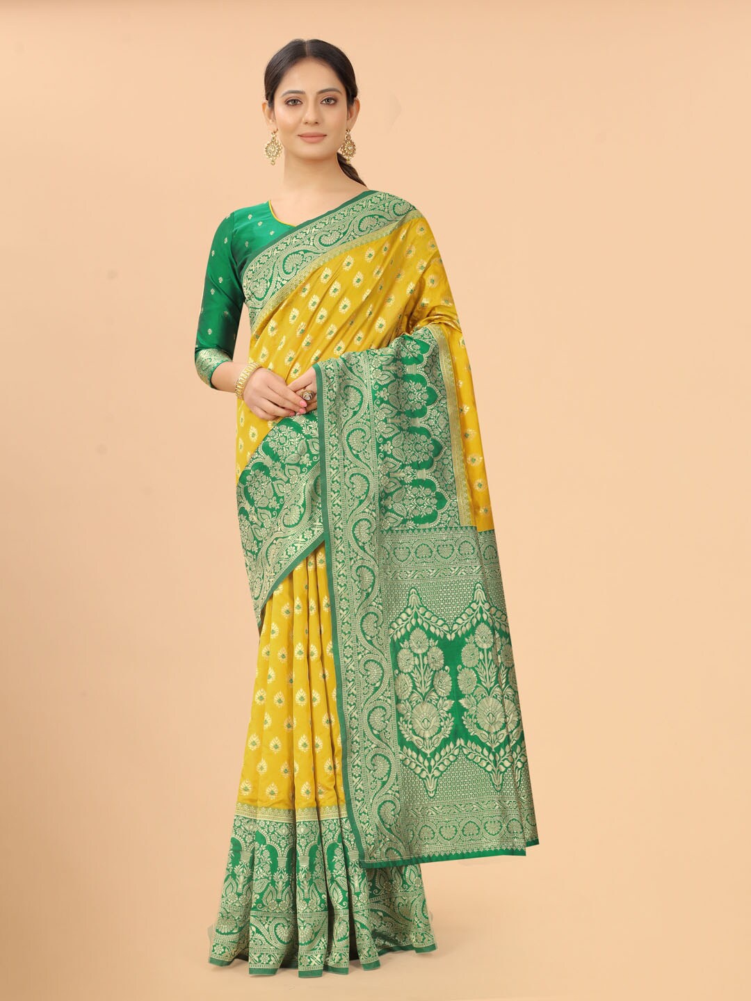 

WELL WORN Gold-Toned & Green Ethnic Motifs Zari Silk Saree
