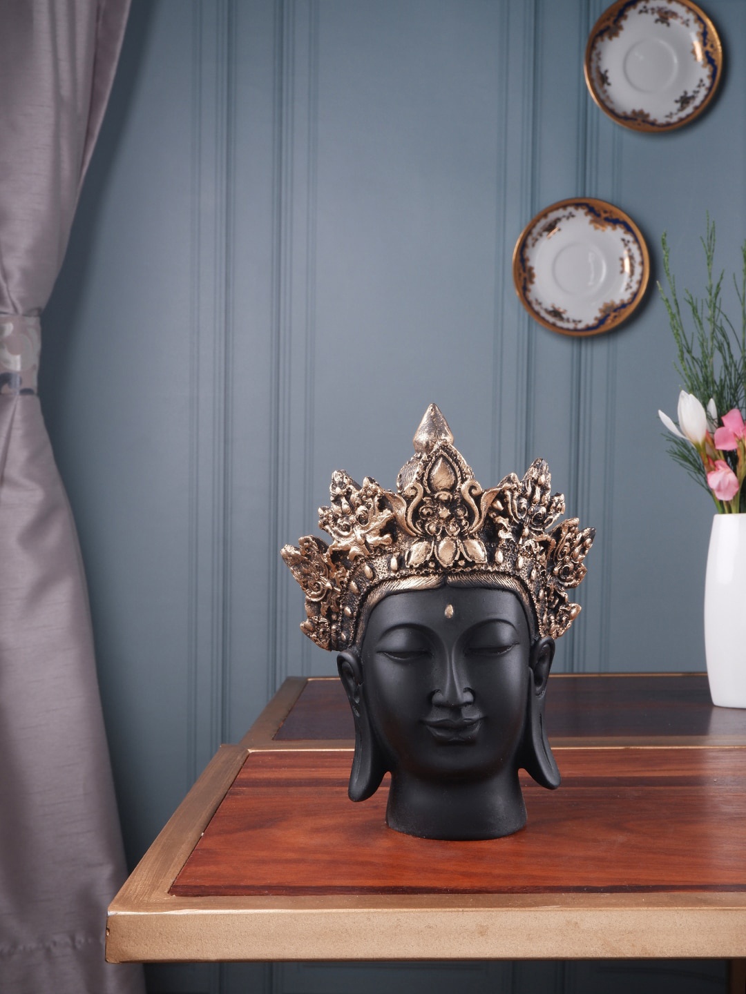 

THE WHITE INK DECOR Gold-Toned & Black Buddha Figurine Showpiece