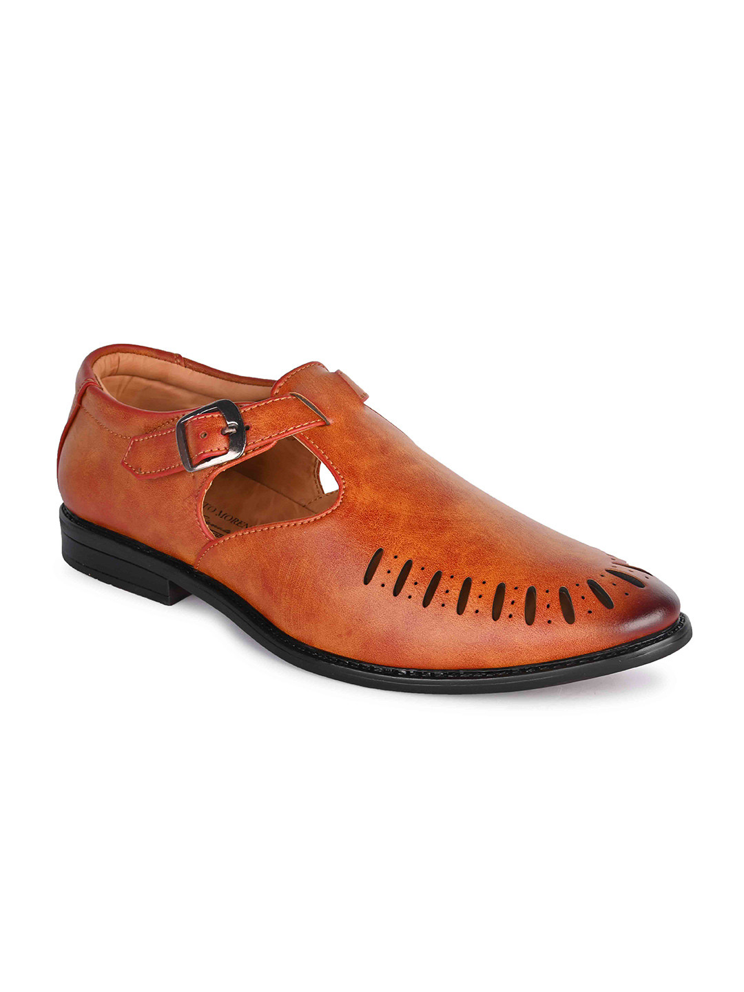 

Blammo Men Tan & Black Comfort Sandals