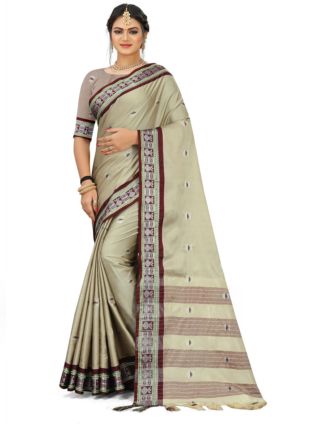 

Grubstaker Cream-Coloured & Silver-Toned Woven Design Zari Pure Cotton Kanjeevaram Saree