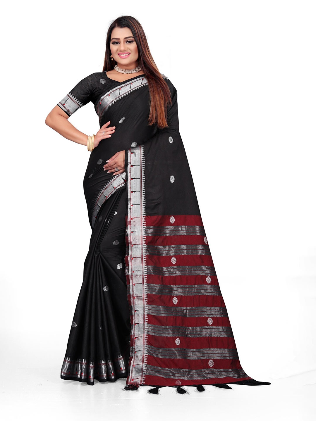 

Grubstaker Women Black & Red Woven Design Zari Pure Cotton Kanjeevaram Saree