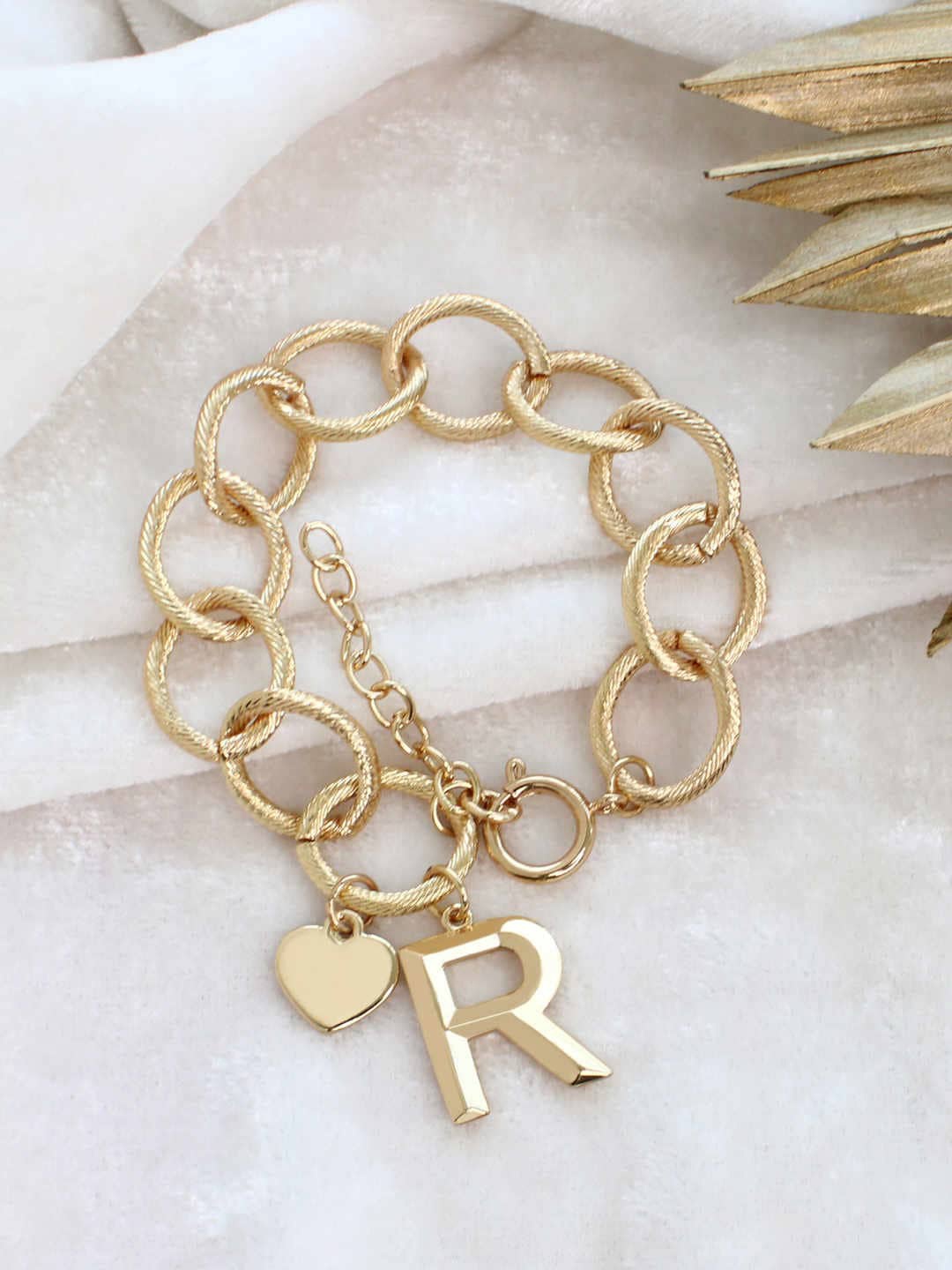 

Runway Ritual Women Heart Brass Gold-Plated Charm Bracelet