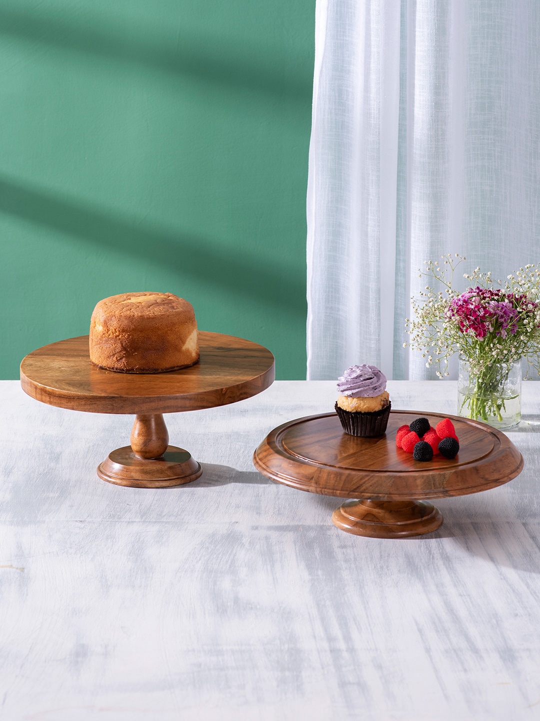 

nestroots Set Of 2 Brown Wooden Dessert & Cake Stand