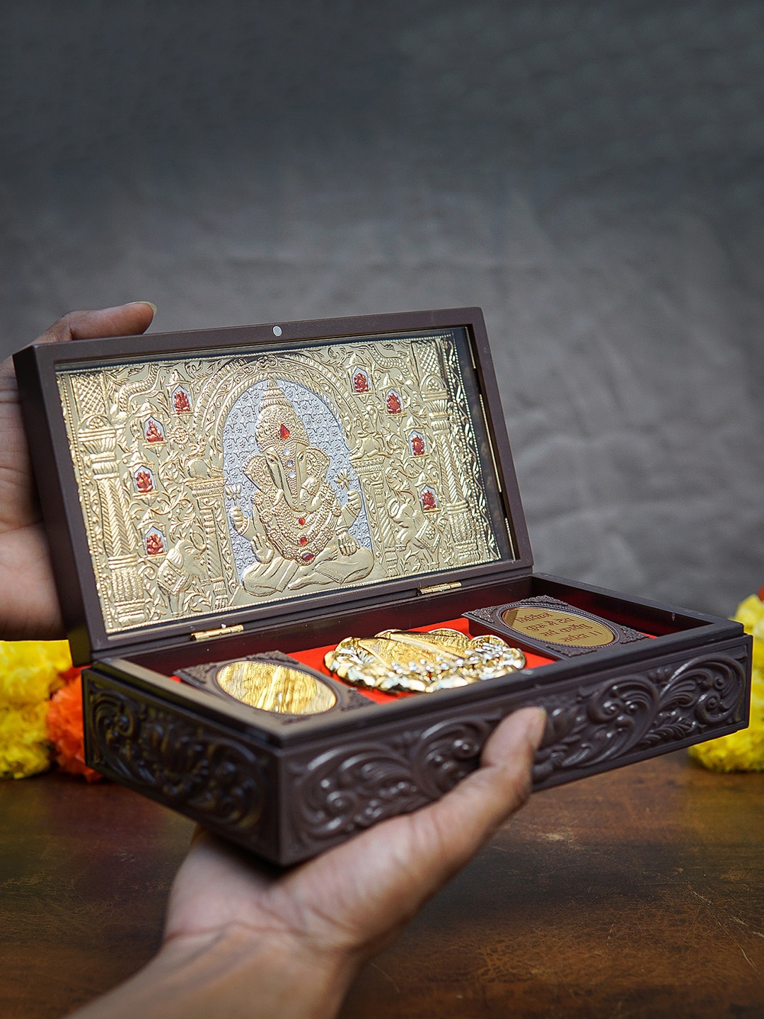 

StatueStudio Gold-Toned Laxmi Ganesha Charan Paduka