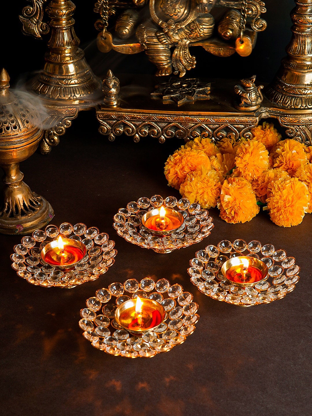 

StatueStudio Set Of 4 Gold-Toned Crystal Diya