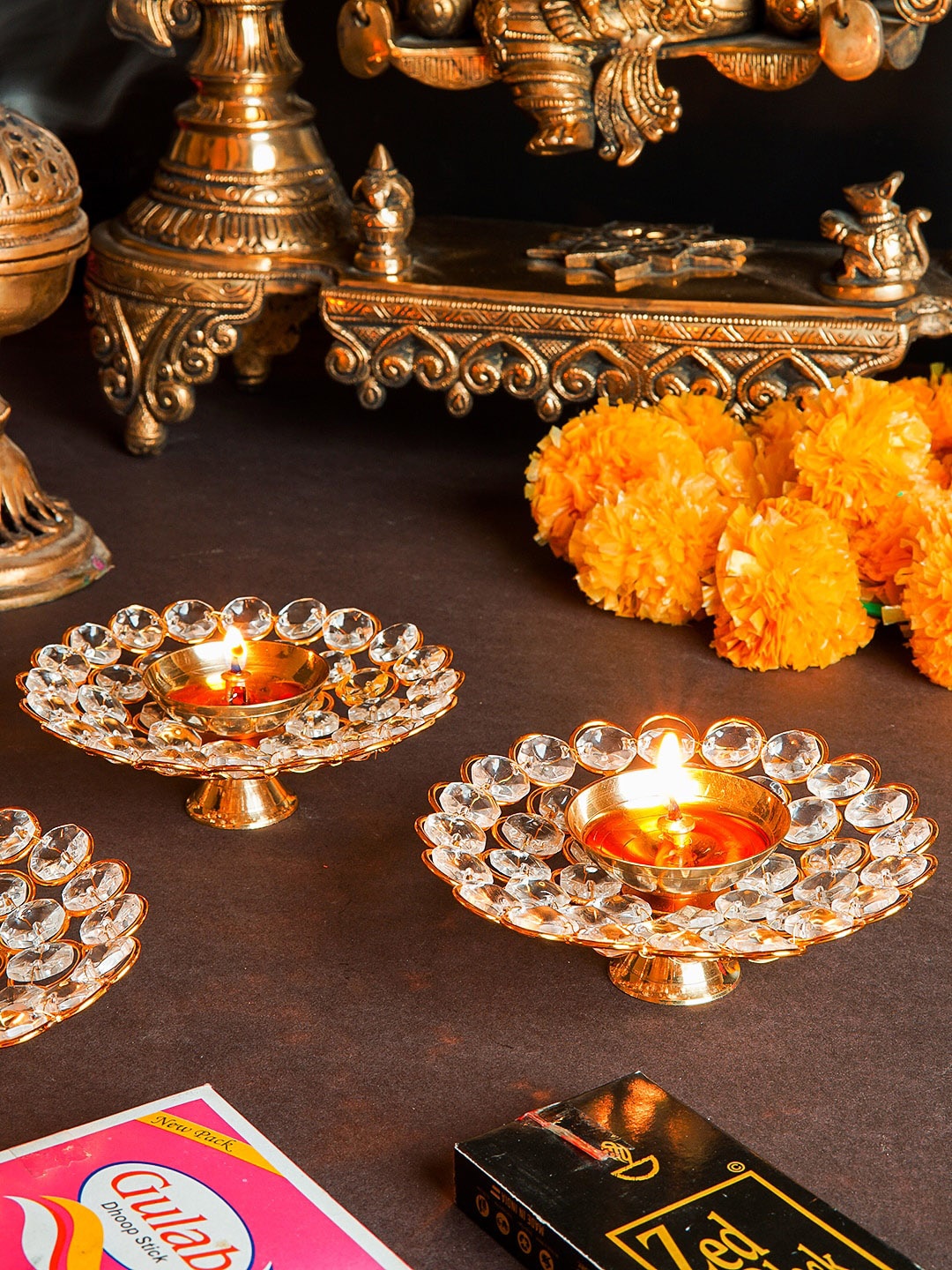 

StatueStudio Set Of 2 Gold-Toned Crystal Diya