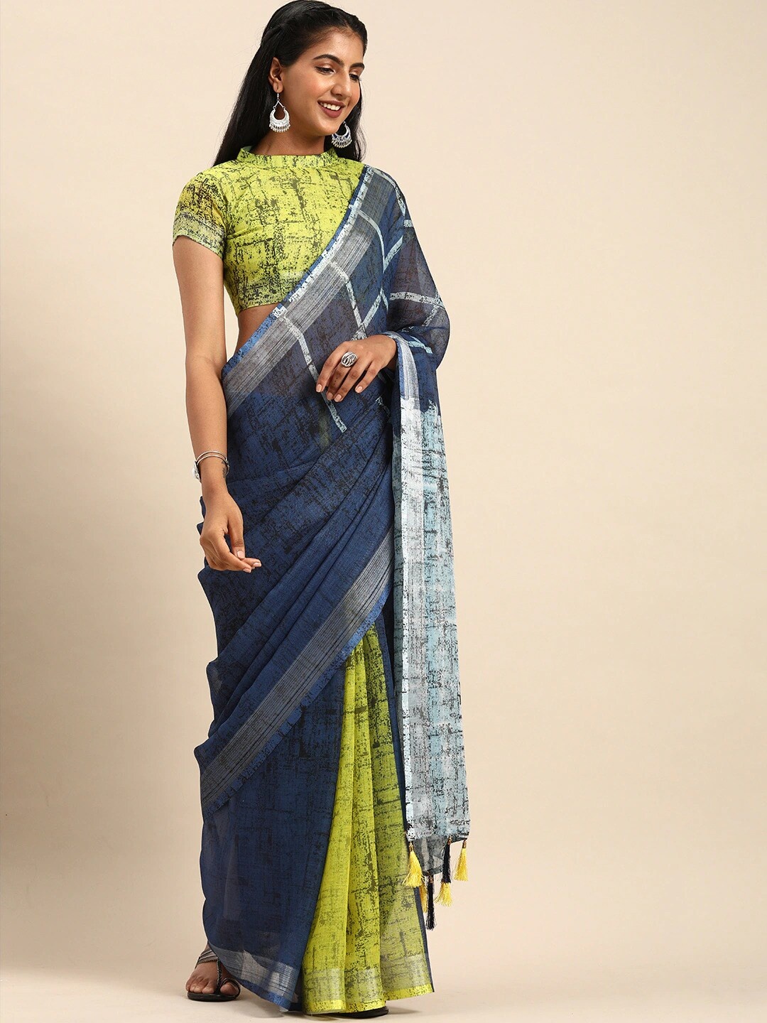 

Sangria Women Navy Blue Sarees