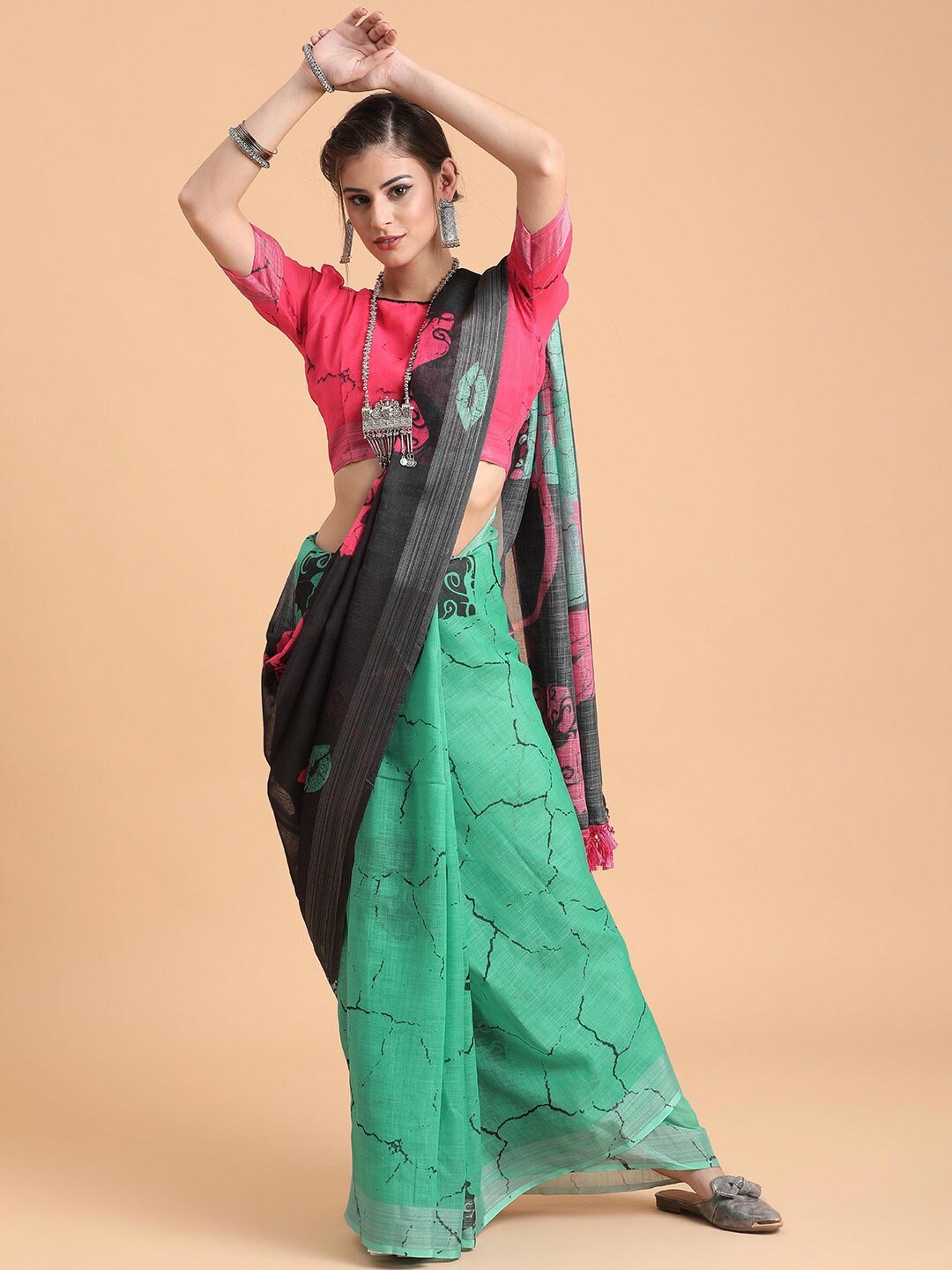 

Sangria Sea Green & Pink Ethnic Motifs Jaali Pure Linen Saree