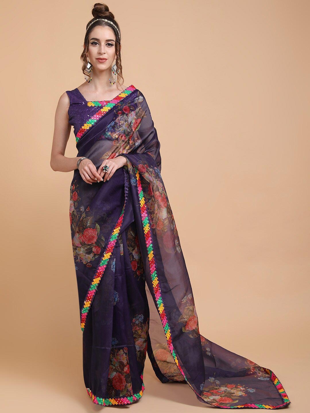 

Sangria Women Purple Sarees