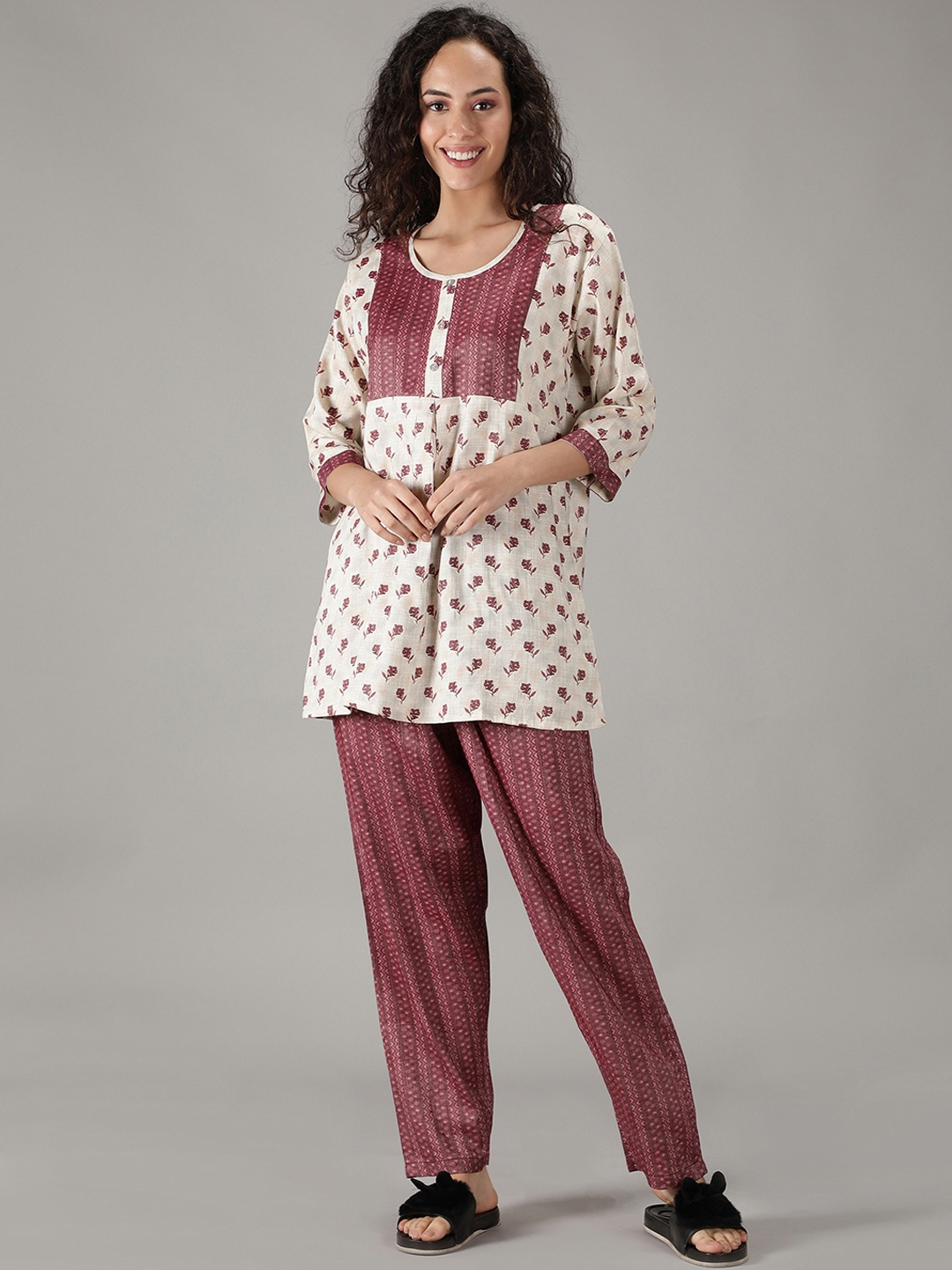 

NIGHTSPREE Women Red & White Printed Night suit