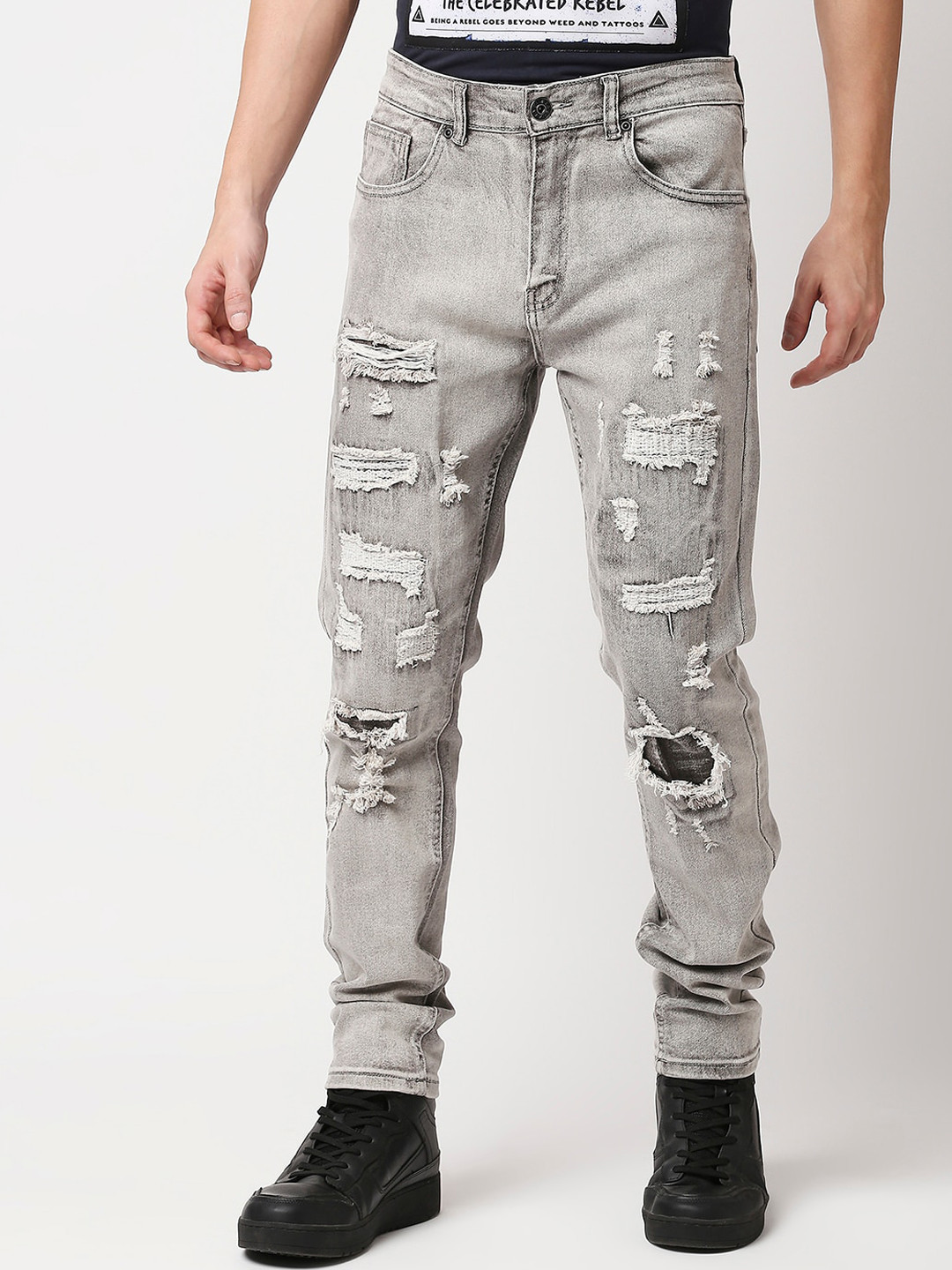 

WAIMEA Men Grey Skinny Fit Highly Distressed Heavy Fade Stretchable Jeans