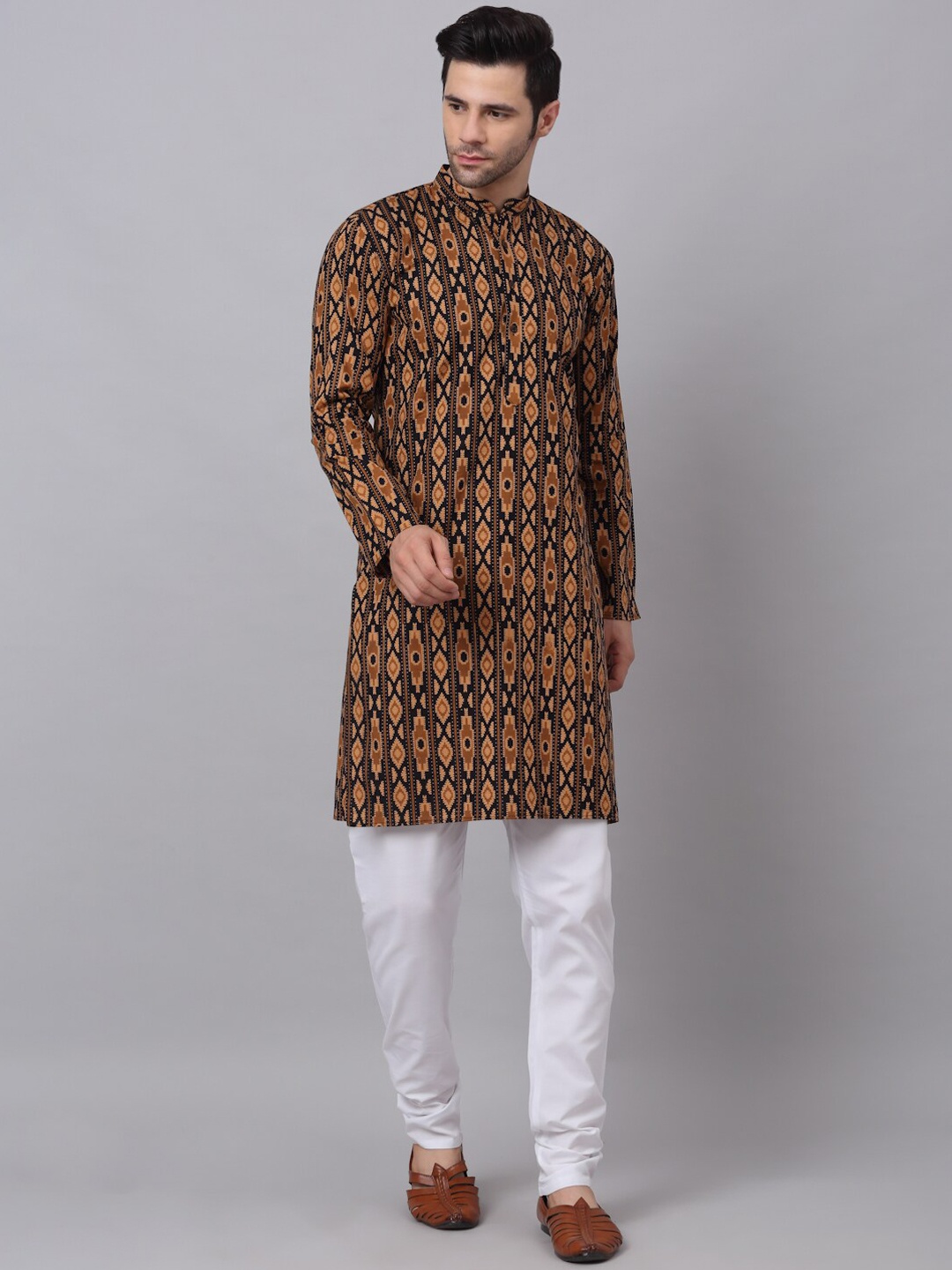 

NEUDIS Men Black & Yellow Printed Cotton Kurta & Churidar Set