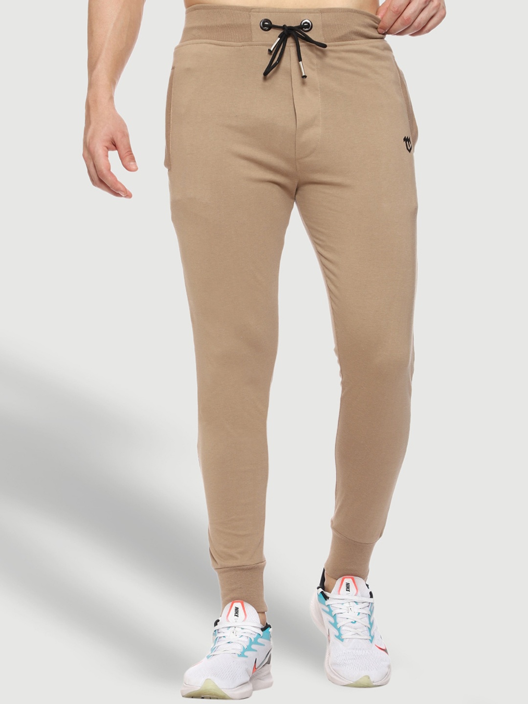 

Mark Leute Men Beige Solid Joggers Track Pants
