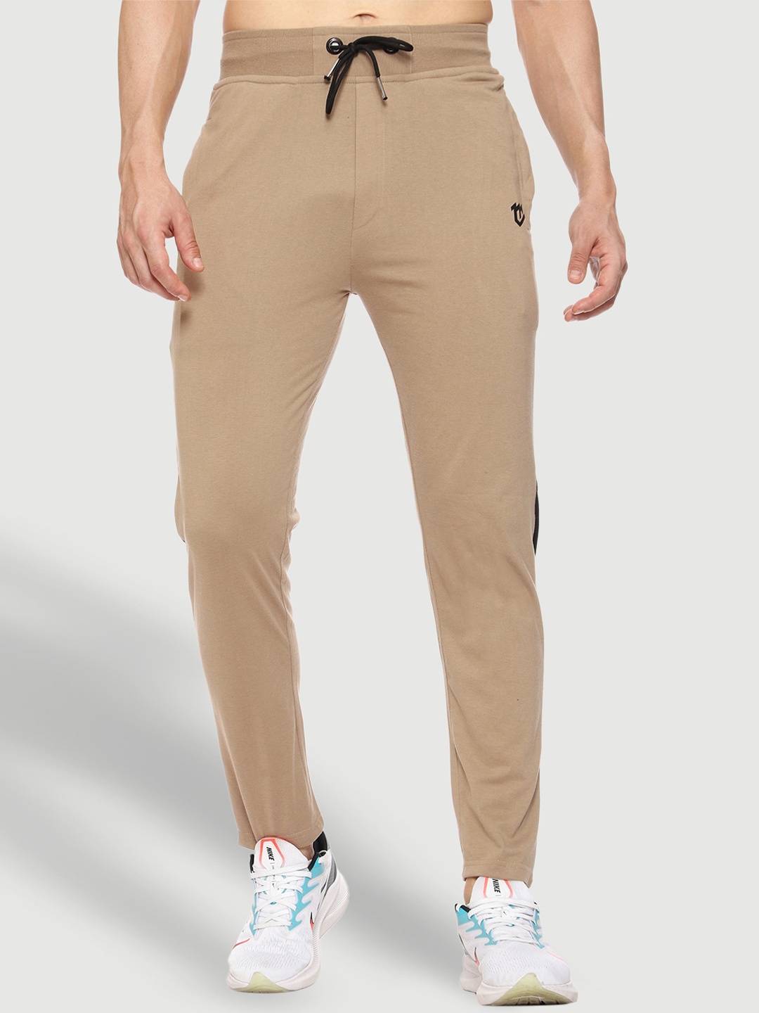 

Mark Leute Men Beige & Black Solid Cotton Track Pants