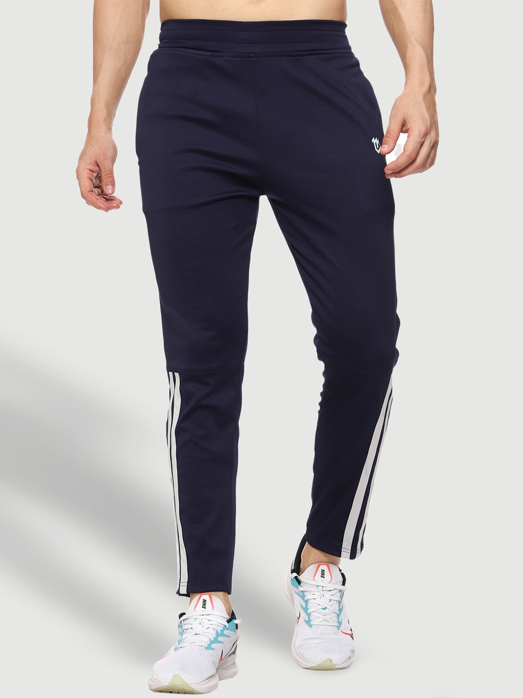 

Mark Leute Men Blue Solid Track Pants