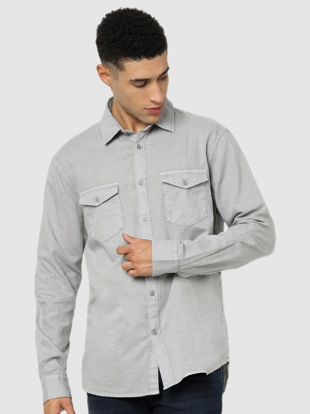 

Celio Men Grey Classic Casual Shirt