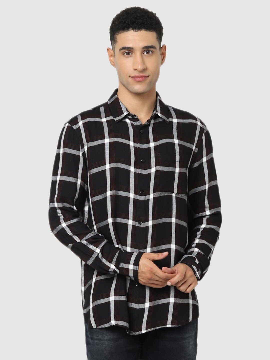 

Celio Men Black Classic Windowpane Checks Checked Casual Shirt