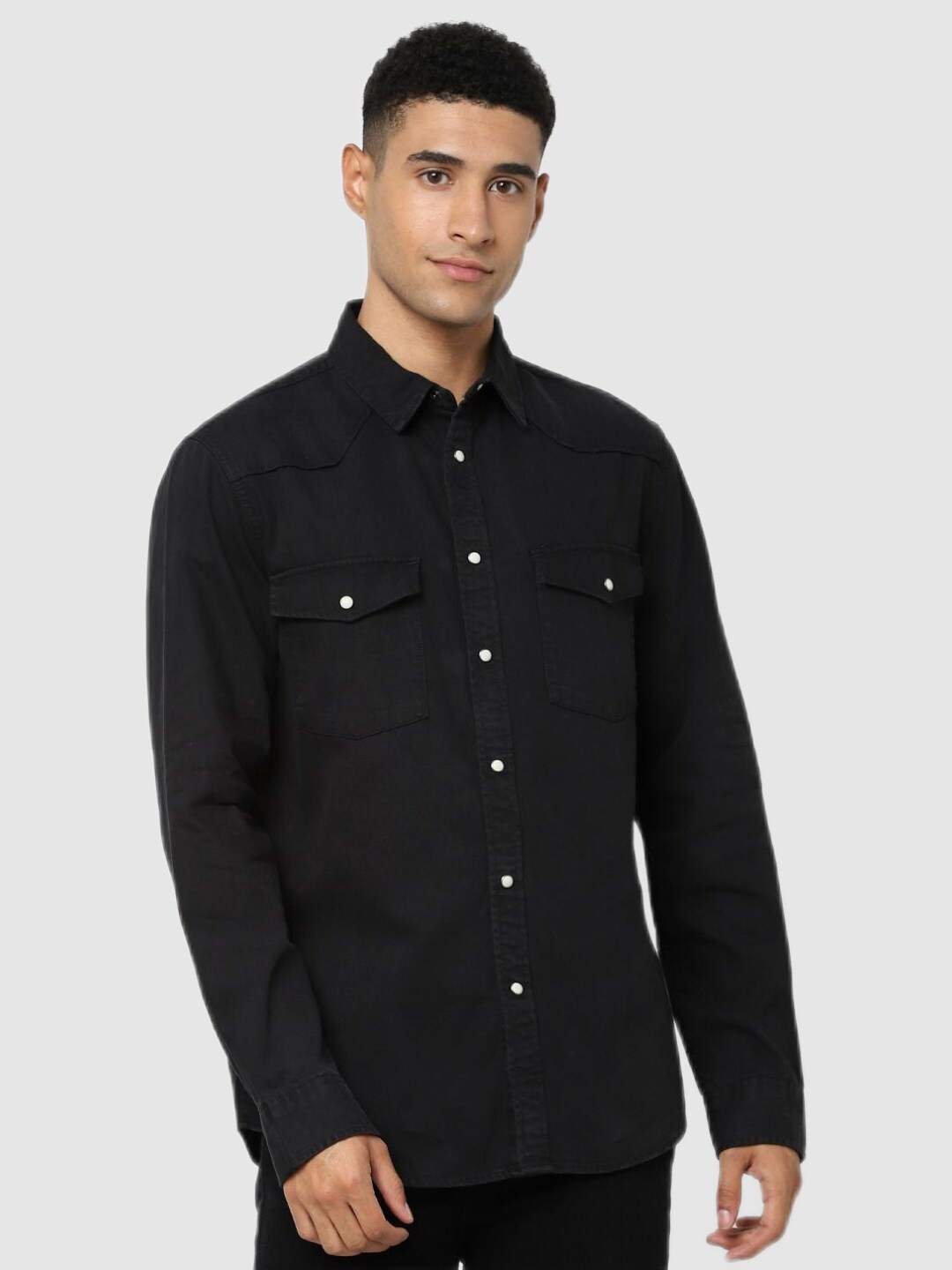 

Celio Men Black Classic Casual Shirt