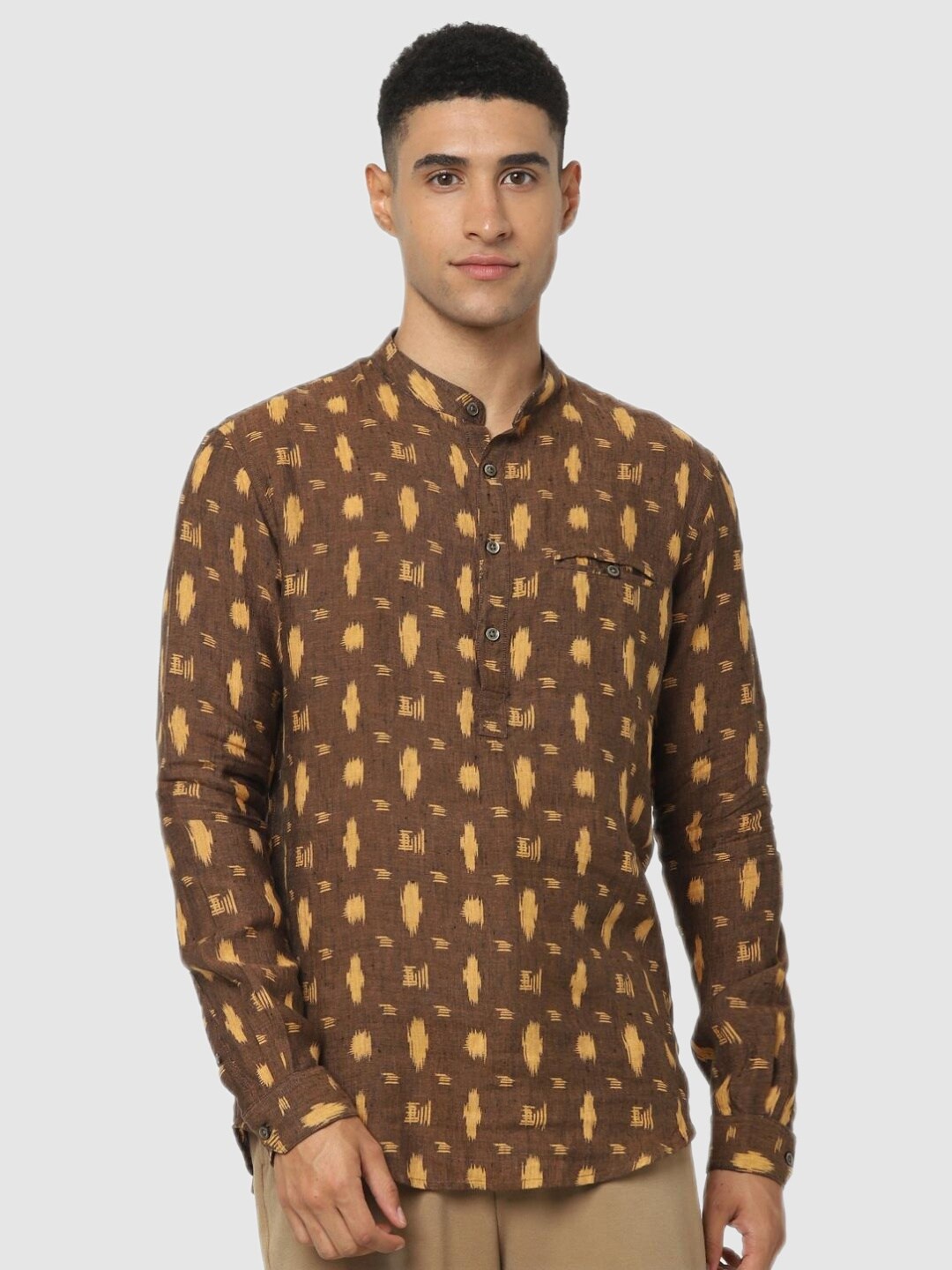 

Celio Men Brown Classic Printed Casual Shirt