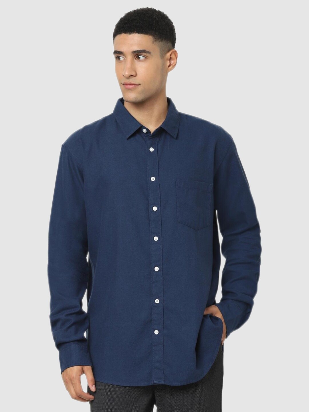 

Celio Men Navy Blue Classic Casual Shirt