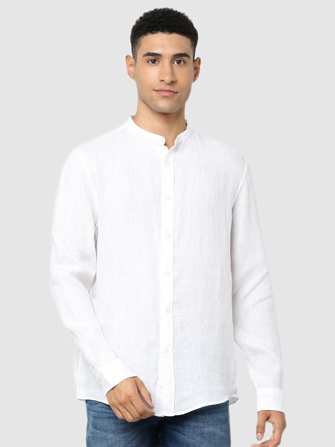 

Celio Men White Classic Casual Shirt