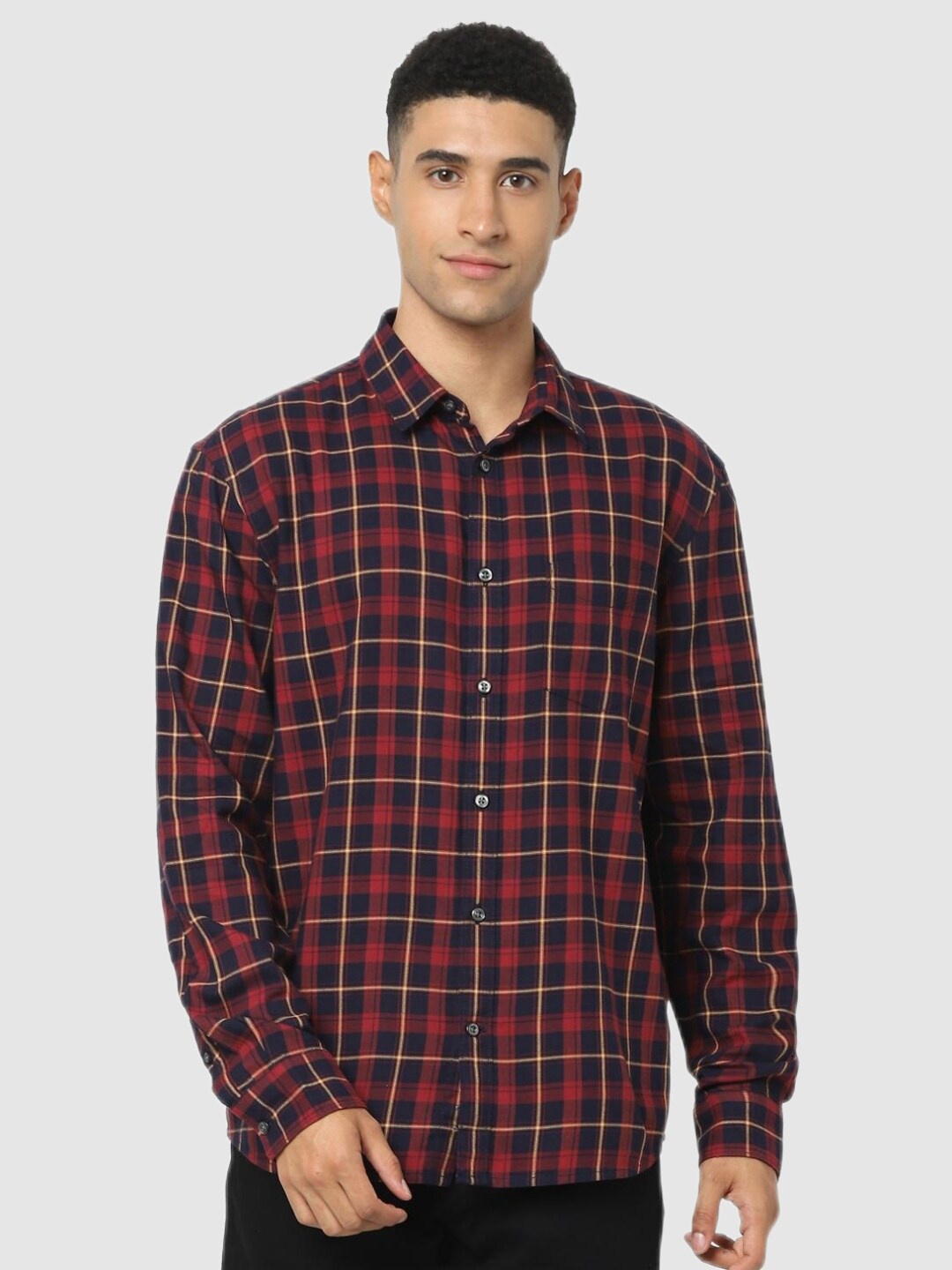 

Celio Men Maroon Classic Tartan Checked Casual Shirt