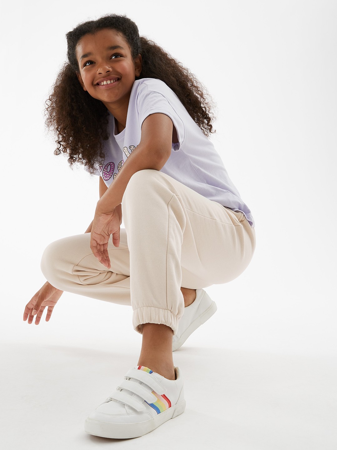 

Marks & Spencer Girls Beige Relaxed Straight Leg Loose Fit High-Rise Trousers