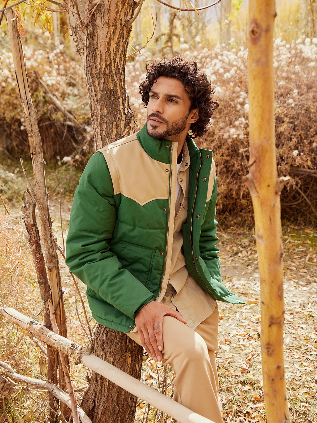 

Celio Men Green Colourblocked Padded Jacket