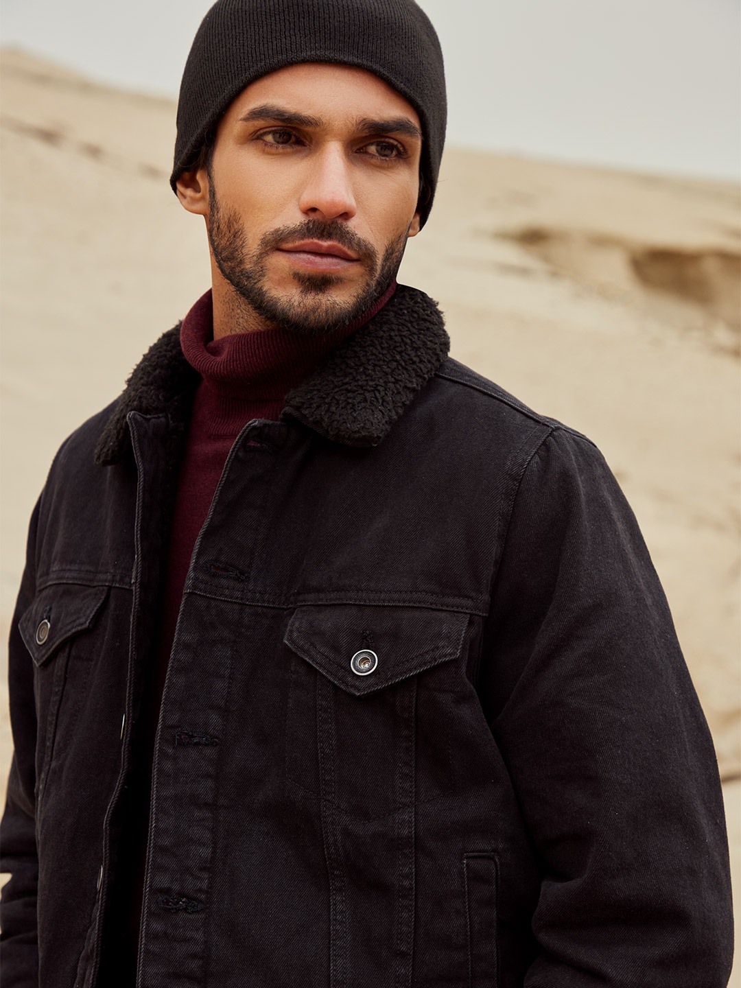 

Celio Men Black Washed Denim Jacket