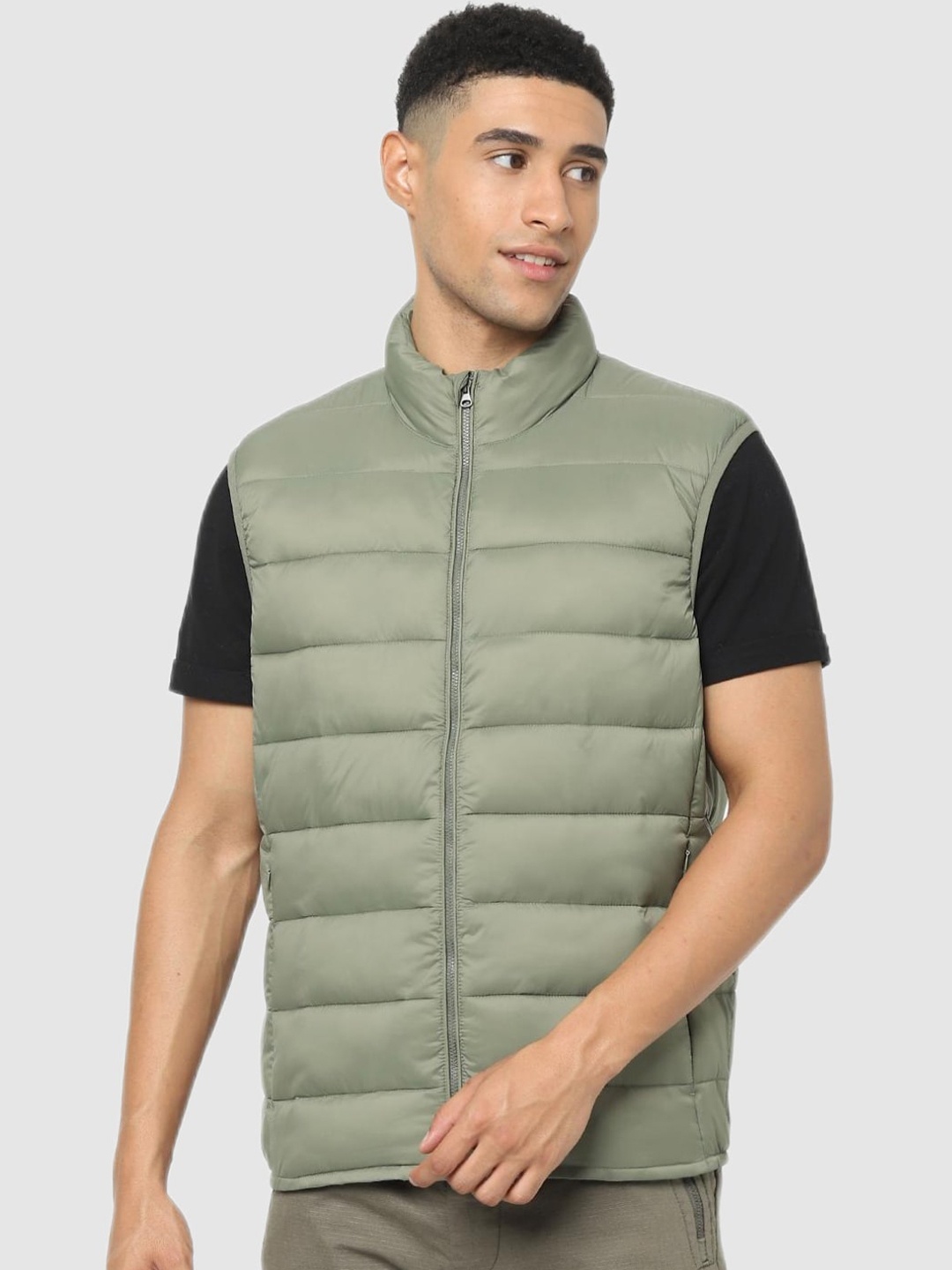 

Celio Men Green Puffer Jacket