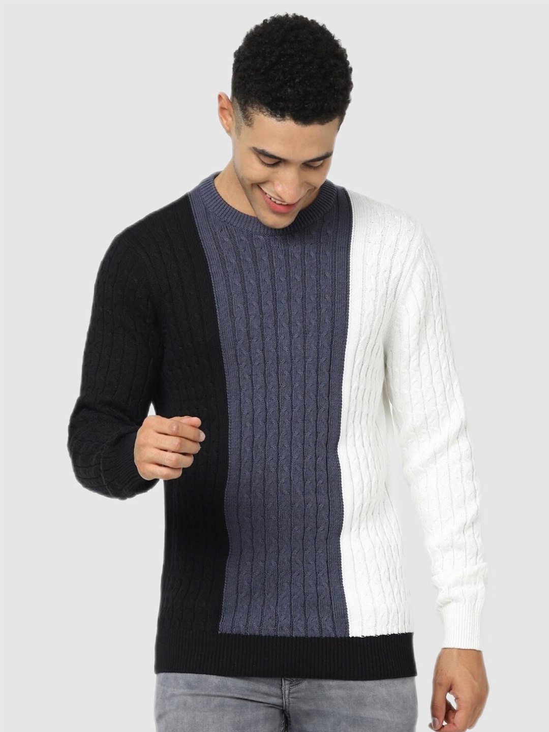 

Celio Men Black & Grey Striped Cotton Pullover