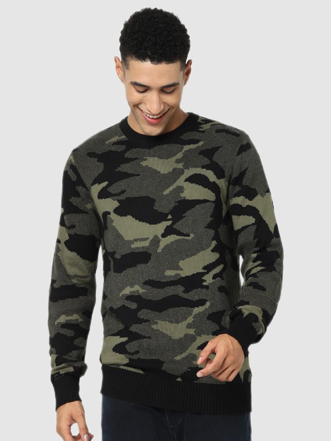

Celio Men Black & Khaki Camouflage Regular Fit Sweater