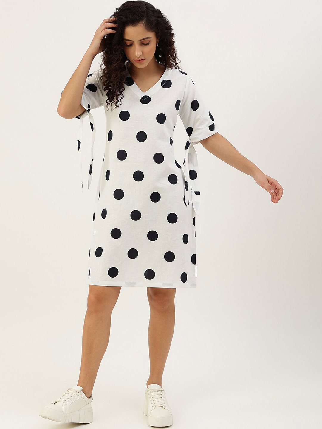 

Lokatita White & Black Polka Dots Printed Linen A-Line Dress