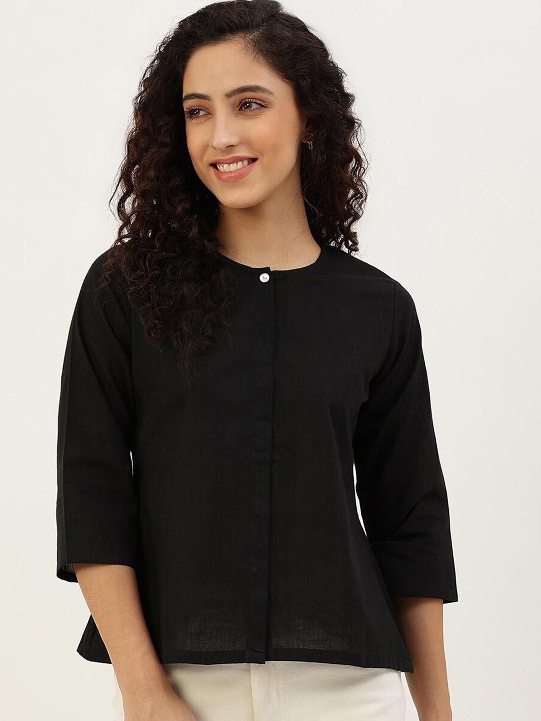 

Lokatita Black Three-Quarter Sleeves Cotton A-Line Top