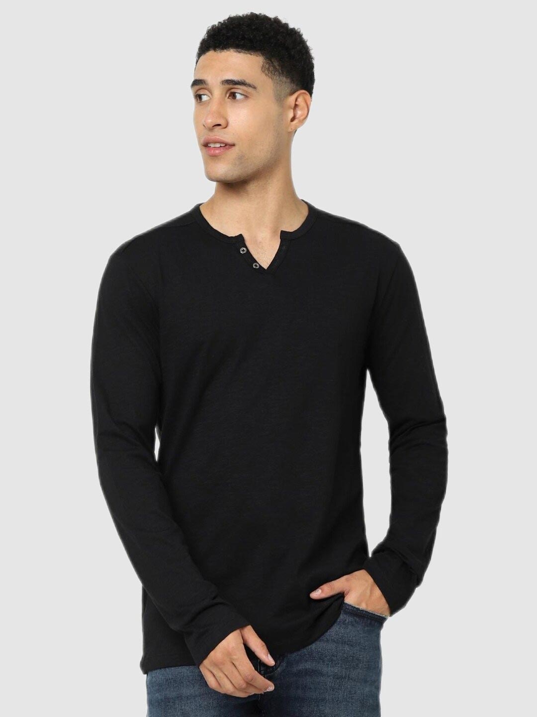 

Celio Men Black Raw Edge T-shirt