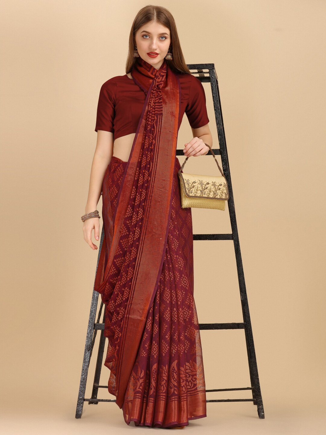 

Sangria Purple & Red Ethnic Motifs Brasso Saree