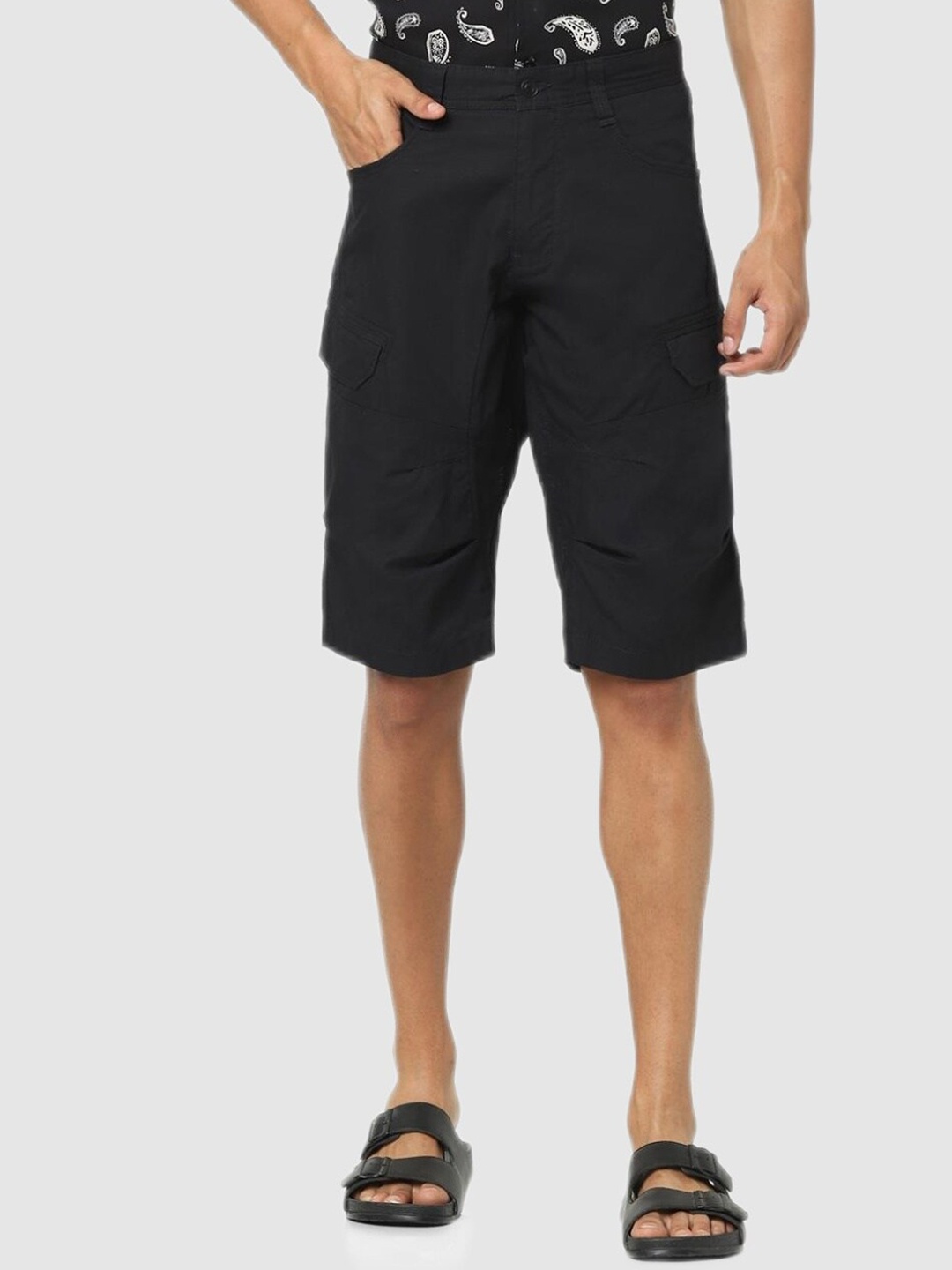 

Celio Men Black Regular Fit Solid Shorts