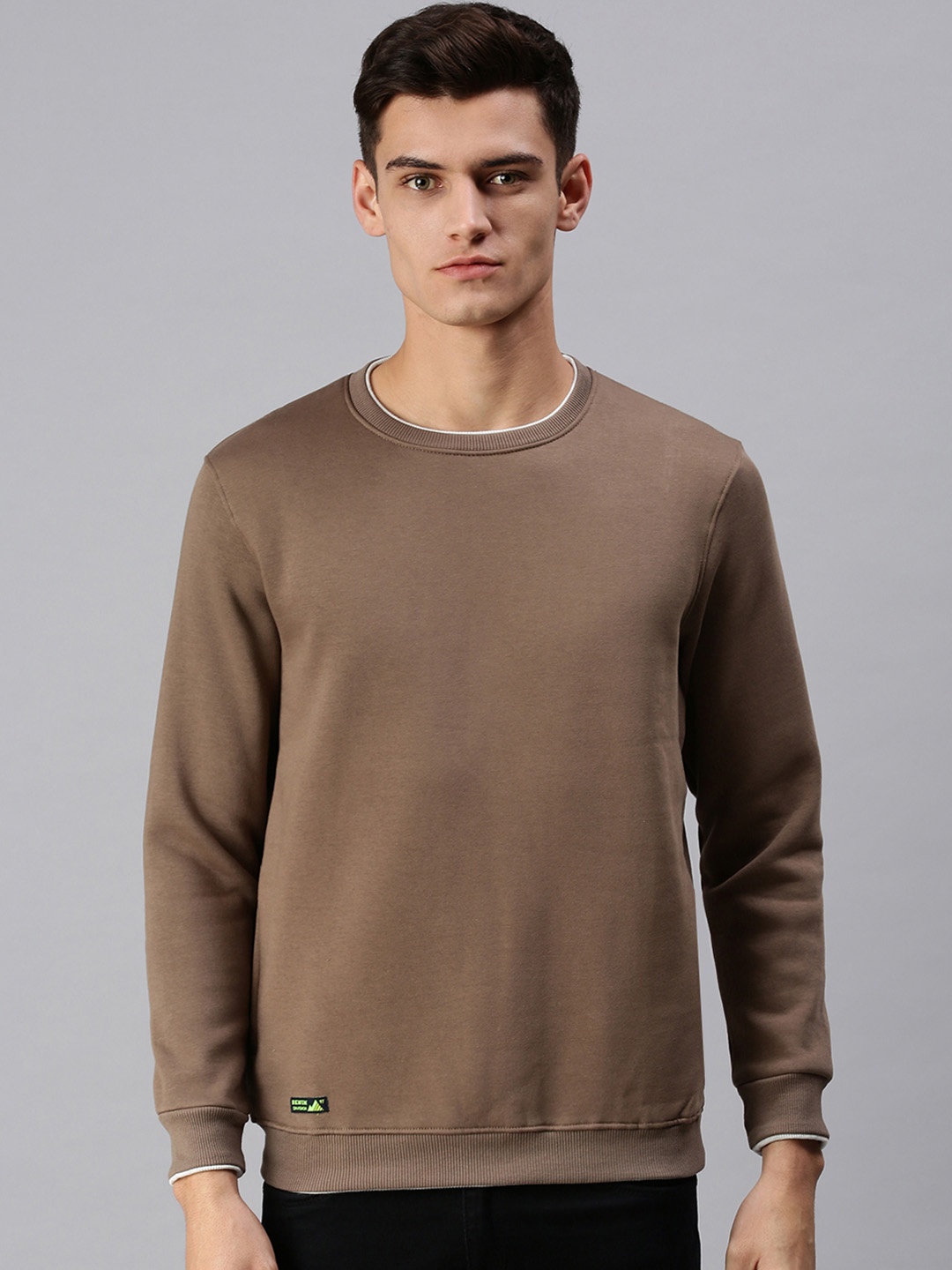 

SHOWOFF Men Brown Sweatshirt