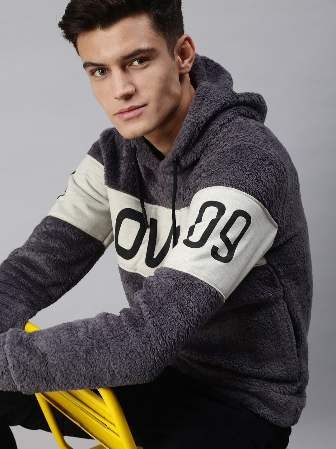 

SHOWOFF Men Grey Printed Hooded Cotton Sweatshirt